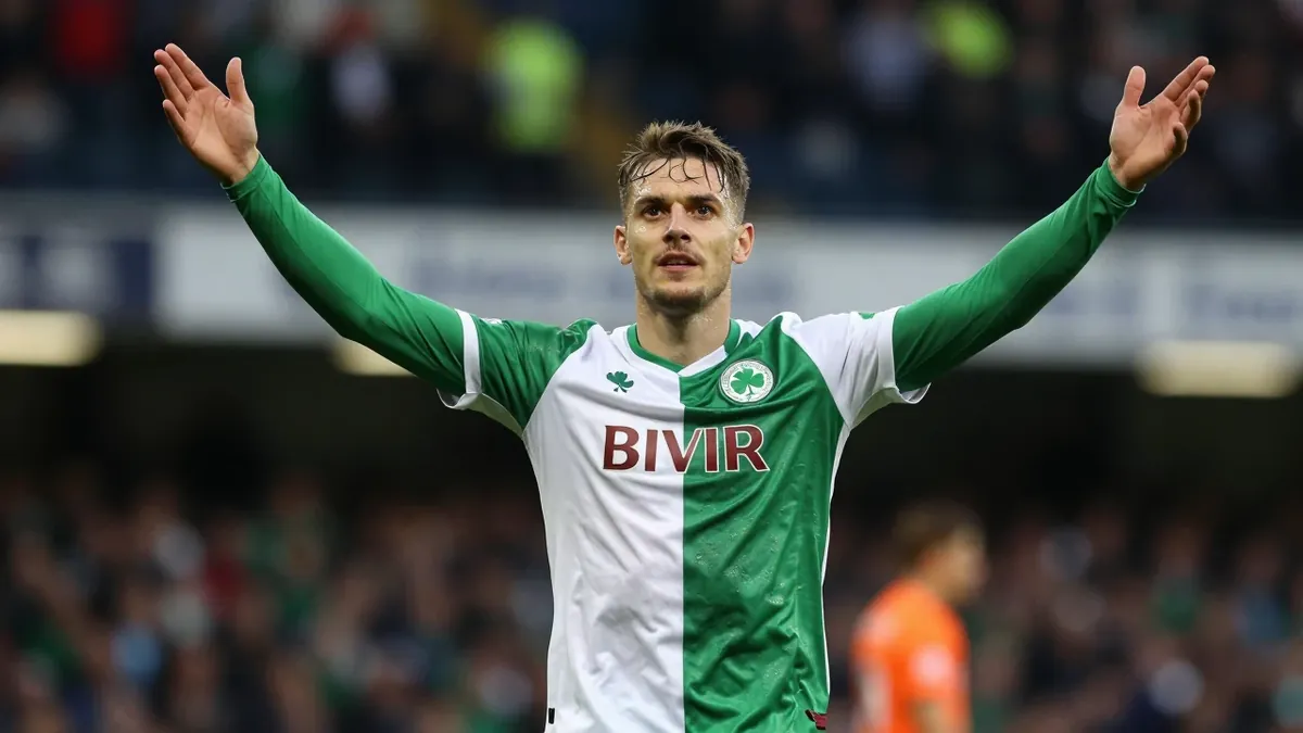 Shamrock Rovers drew 3-3 with Derry City in a high-scoring league match, maintaining their five-point lead at the summit...